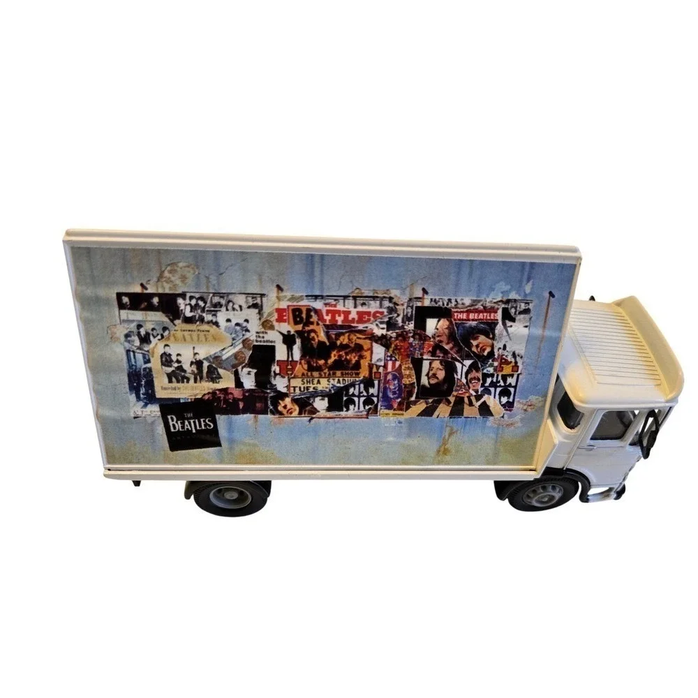 Corgi Classics Beatles AEC 4 Wheel Flatbed Lorry Billboard‎ Truck 1997 w/ Box